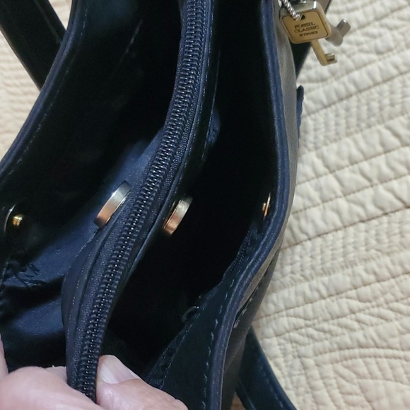 Fossil Black Leather Bag - Picture 3 of 9